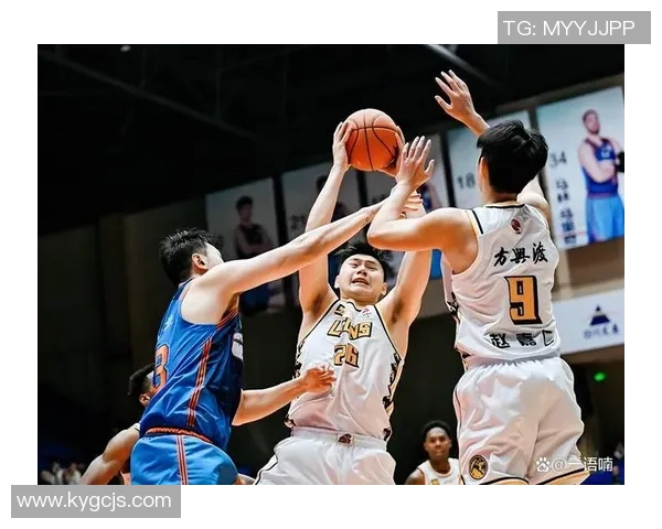 武汉篮球队实力解析:聚焦球队发展与未来挑战 武汉篮球队实力解析:聚焦球队发展与未来挑战