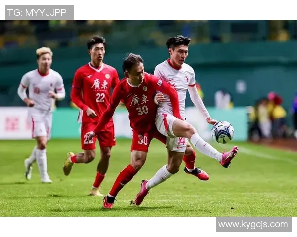 深圳足球队在挑战赛中的实力展现与未来发展潜力分析 深圳足球队在挑战赛中的实力展现与未来发展潜力分析